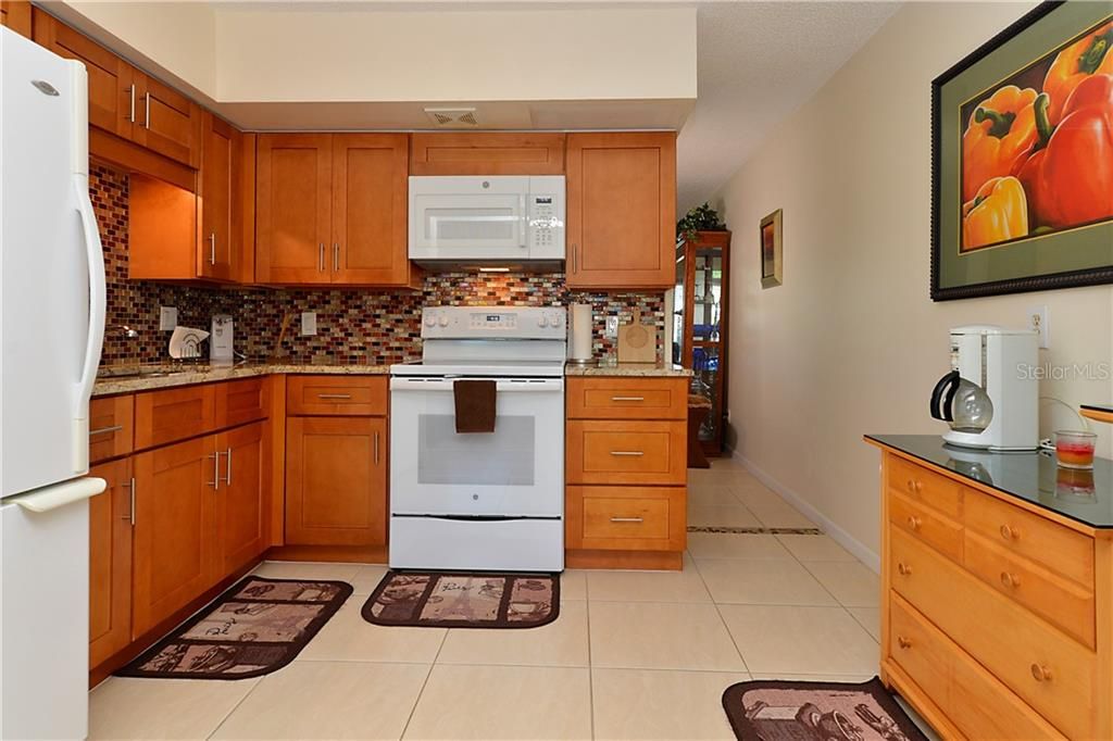 Recently Sold: $145,000 (2 beds, 1 baths, 1100 Square Feet)