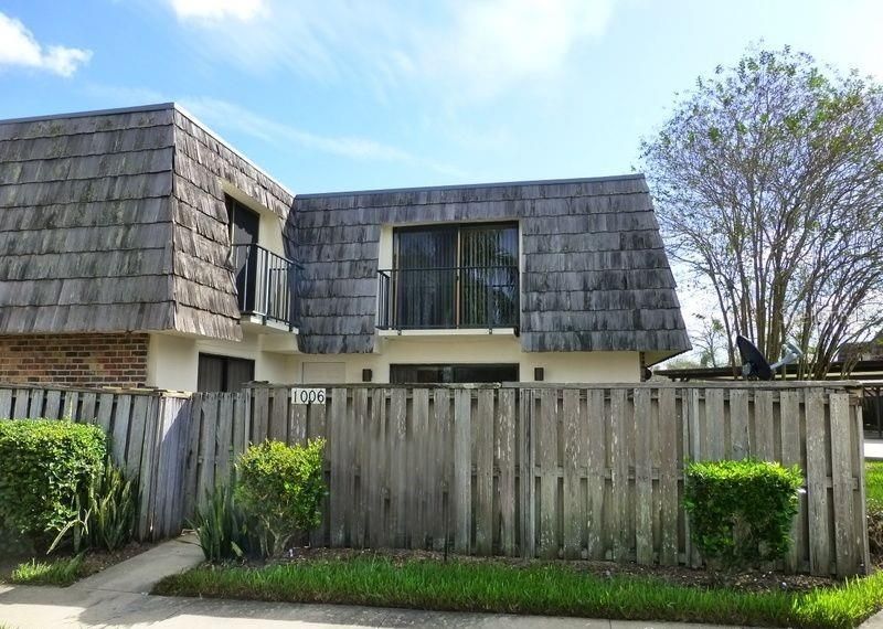 Recientemente alquilado: $1,099 (2 camas, 2 baños, 1288 Pies cuadrados)