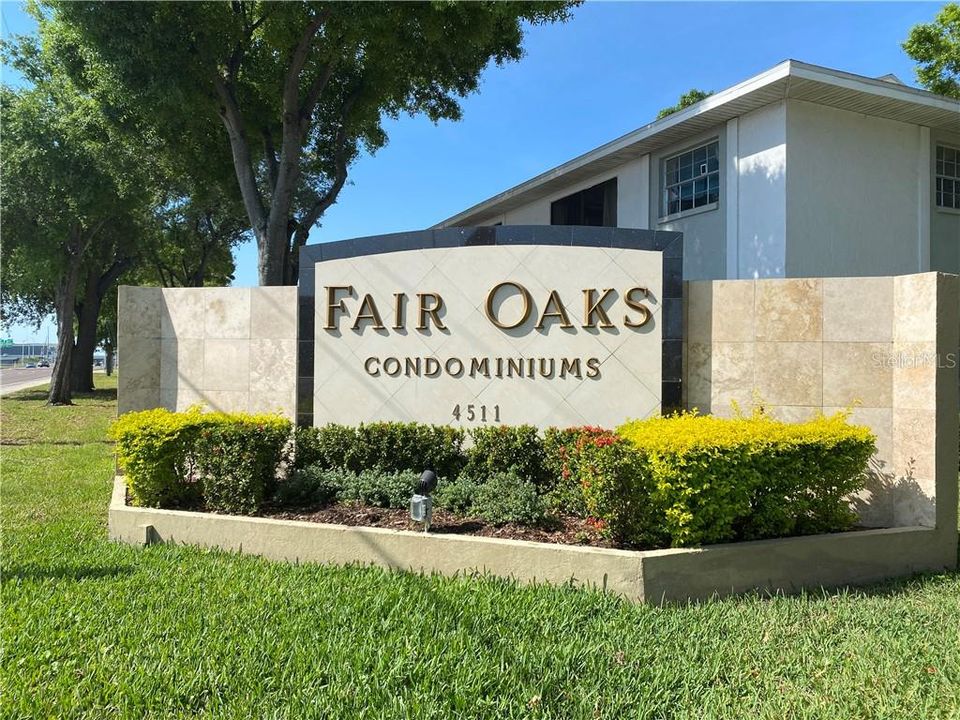 Welcome to Fair Oaks Condominiums!