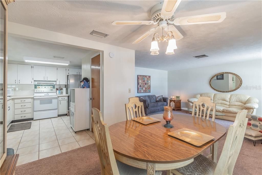 Recently Sold: $170,000 (2 beds, 2 baths, 1368 Square Feet)
