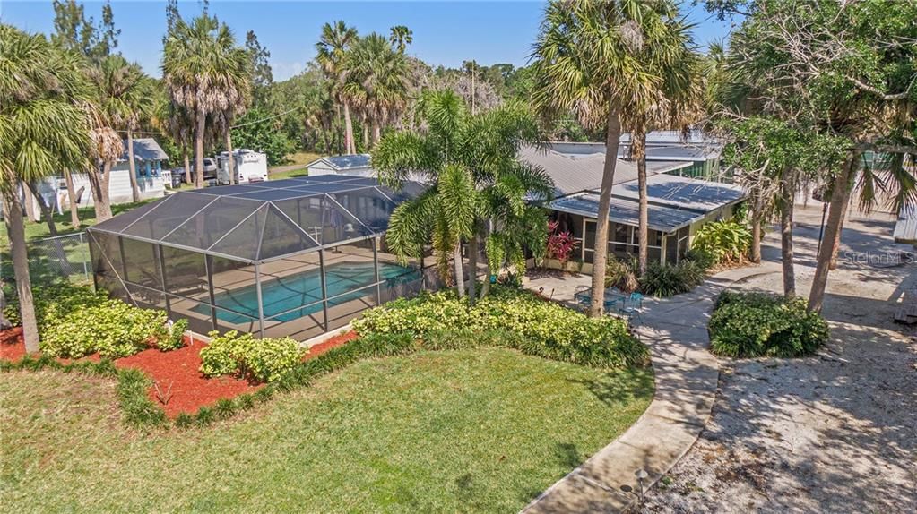 Recently Sold: $699,000 (3 beds, 2 baths, 1130 Square Feet)