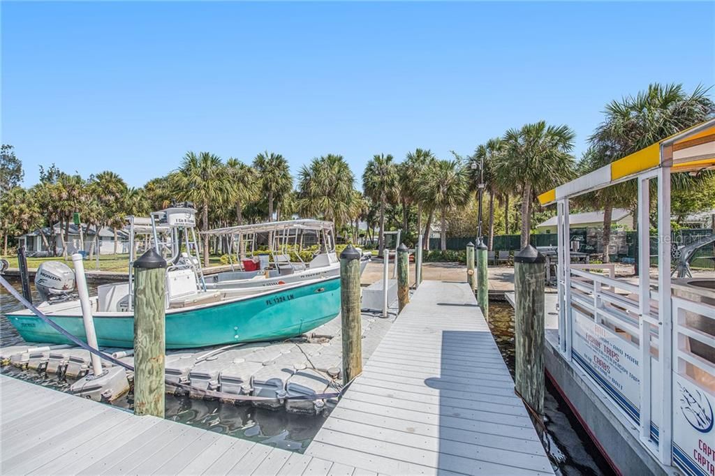 Recently Sold: $699,000 (3 beds, 2 baths, 1130 Square Feet)