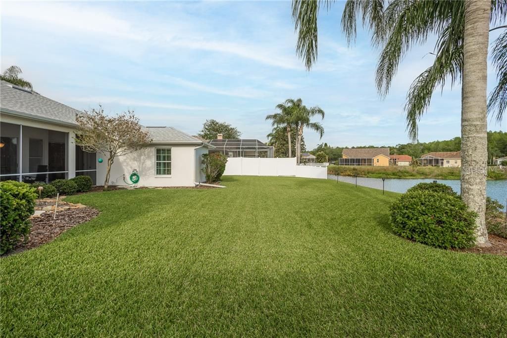 Recently Sold: $360,000 (3 beds, 2 baths, 1911 Square Feet)
