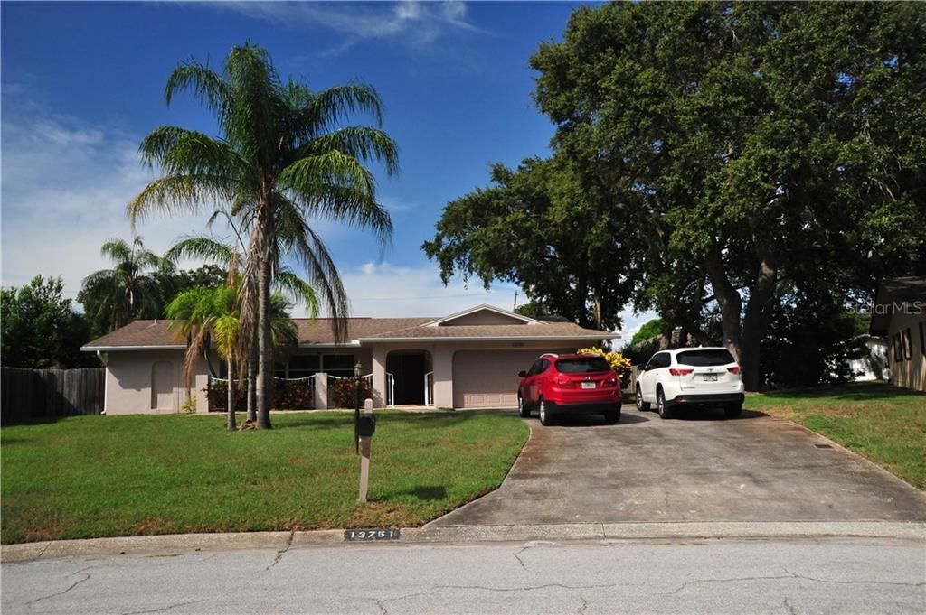 Recently Sold: $450,000 (4 beds, 2 baths, 2168 Square Feet)