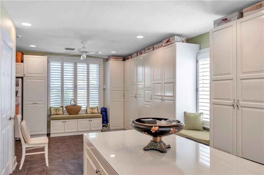 Recently Sold: $1,500,000 (4 beds, 2 baths, 3051 Square Feet)