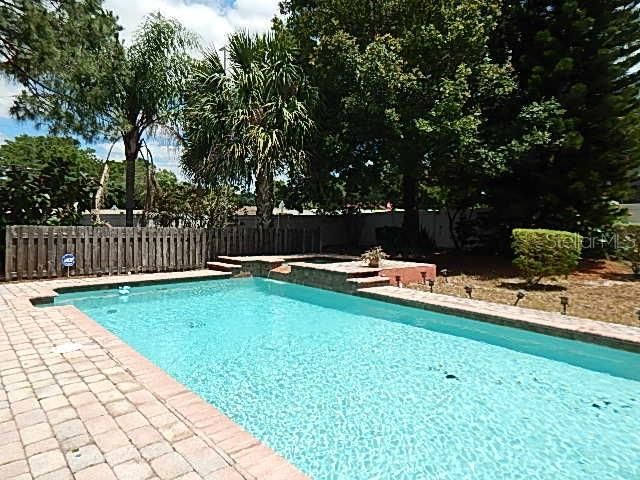 Recently Sold: $530,000 (3 beds, 2 baths, 2819 Square Feet)