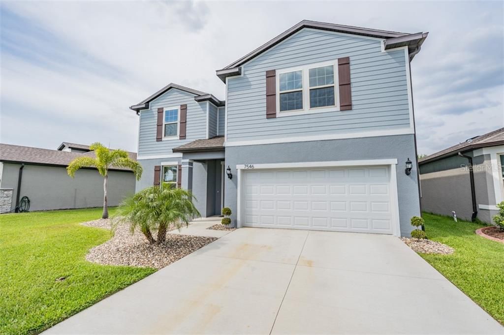 Recently Sold: $475,000 (4 beds, 2 baths, 2855 Square Feet)