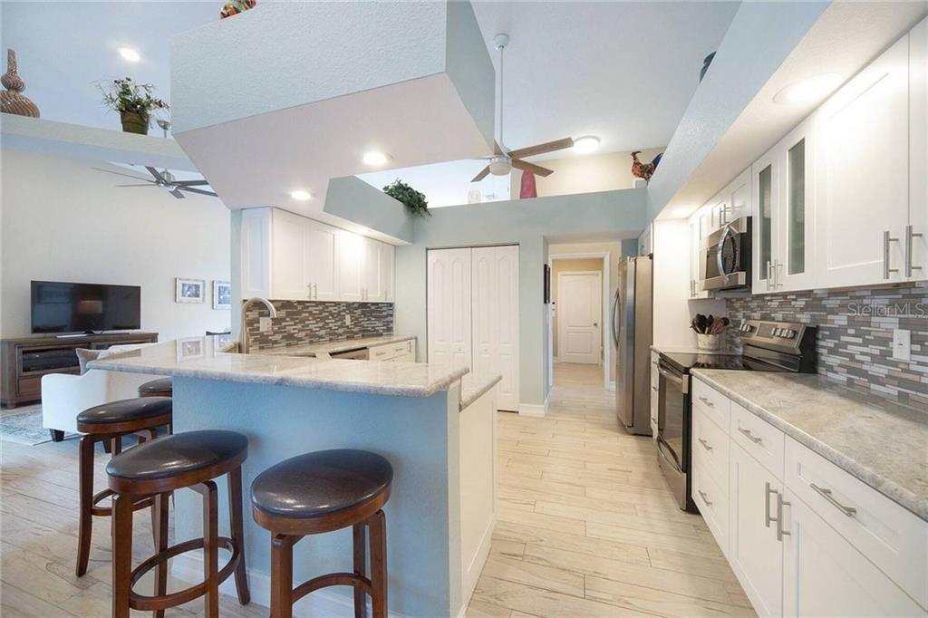 Recently Sold: $389,975 (3 beds, 2 baths, 2208 Square Feet)