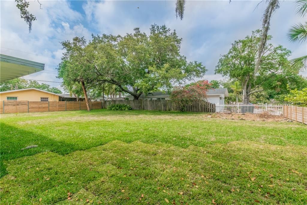 Recently Sold: $589,000 (4 beds, 3 baths, 2685 Square Feet)