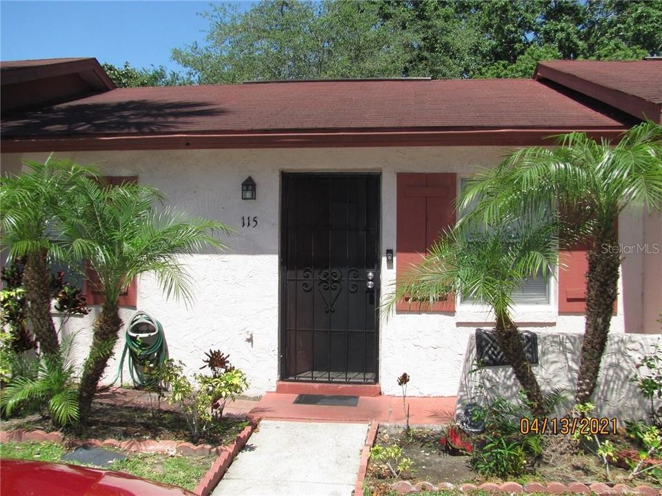 Recently Sold: $139,900 (2 beds, 1 baths, 750 Square Feet)