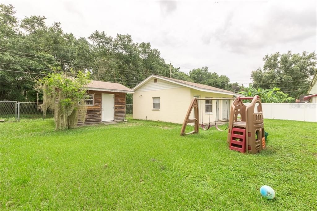 Recently Sold: $185,000 (3 beds, 2 baths, 1582 Square Feet)