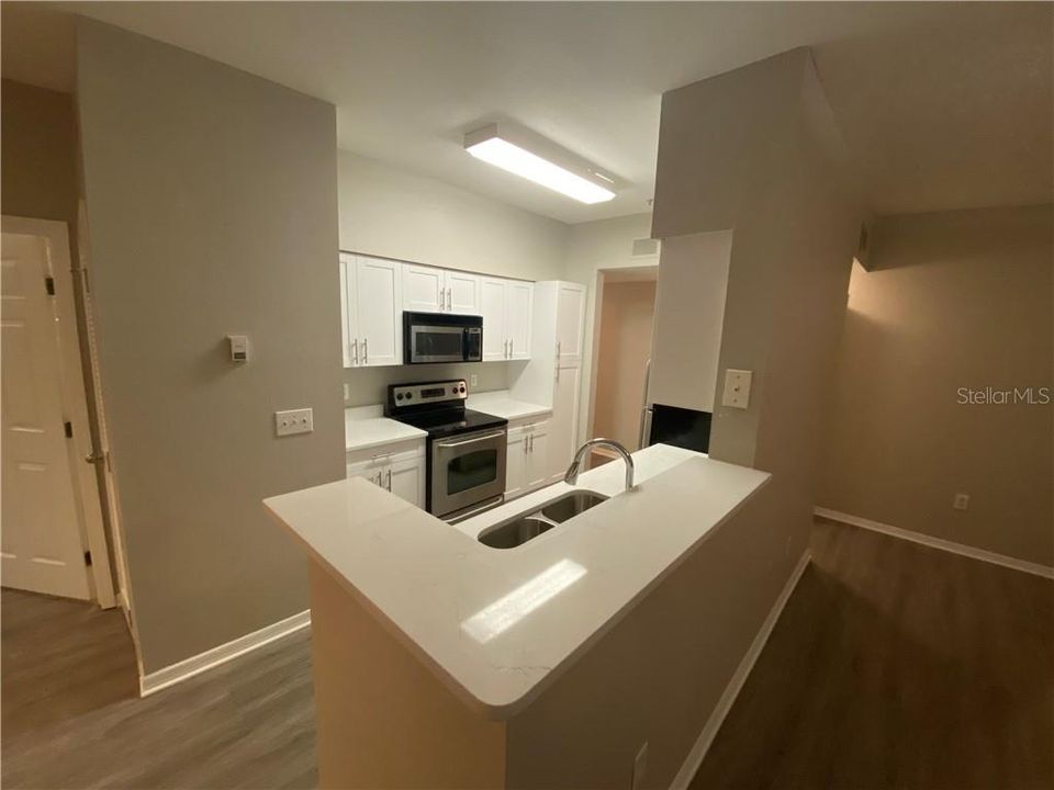 Recently Rented: $1,995 (2 beds, 2 baths, 1152 Square Feet)