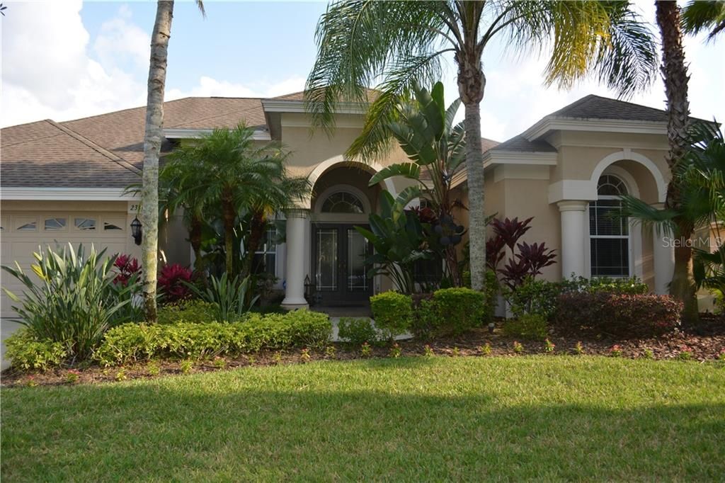Recently Sold: $500,000 (4 beds, 3 baths, 2844 Square Feet)