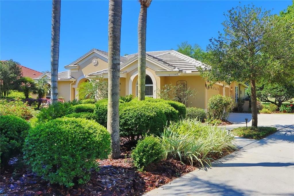 Recently Sold: $569,000 (4 beds, 3 baths, 2672 Square Feet)