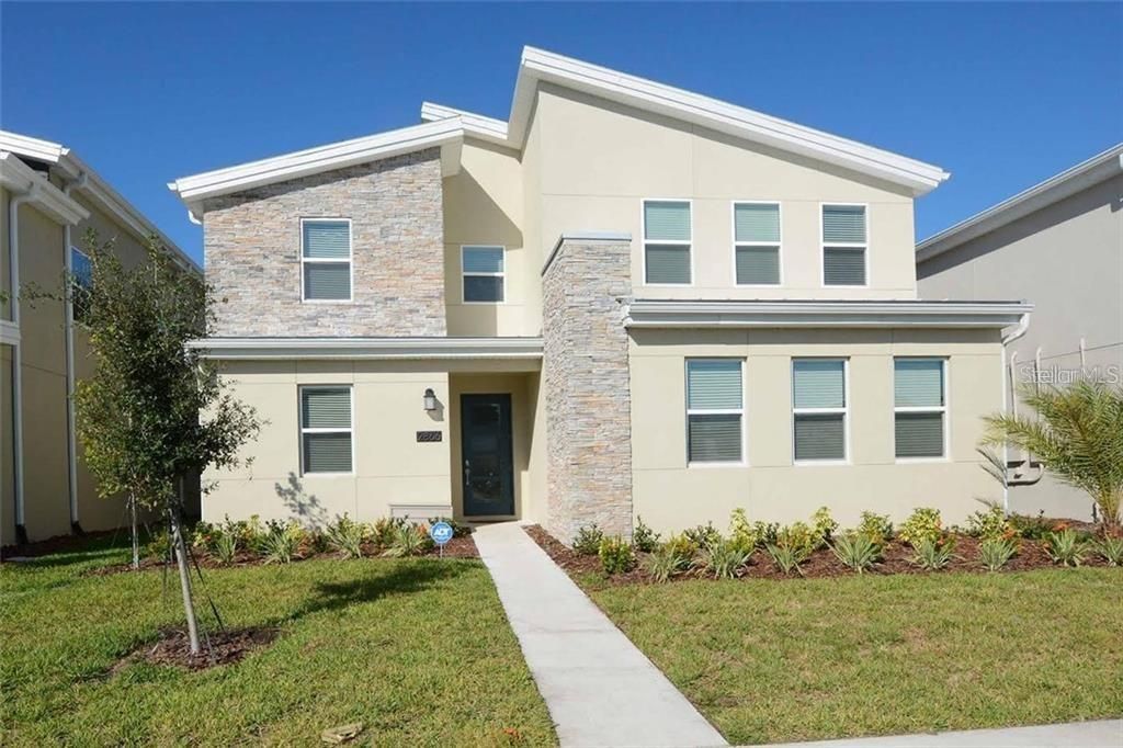 Recently Sold: $670,000 (6 beds, 6 baths, 3888 Square Feet)