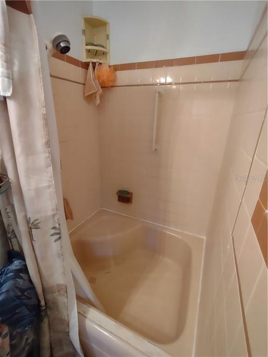 Bath for Bedroom 2 with small garden tub