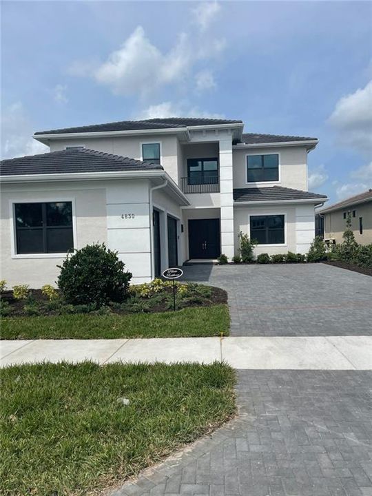 Recently Sold: $707,525 (4 beds, 5 baths, 3623 Square Feet)