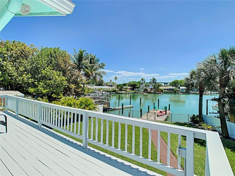 Recently Sold: $1,039,000 (3 beds, 2 baths, 1668 Square Feet)