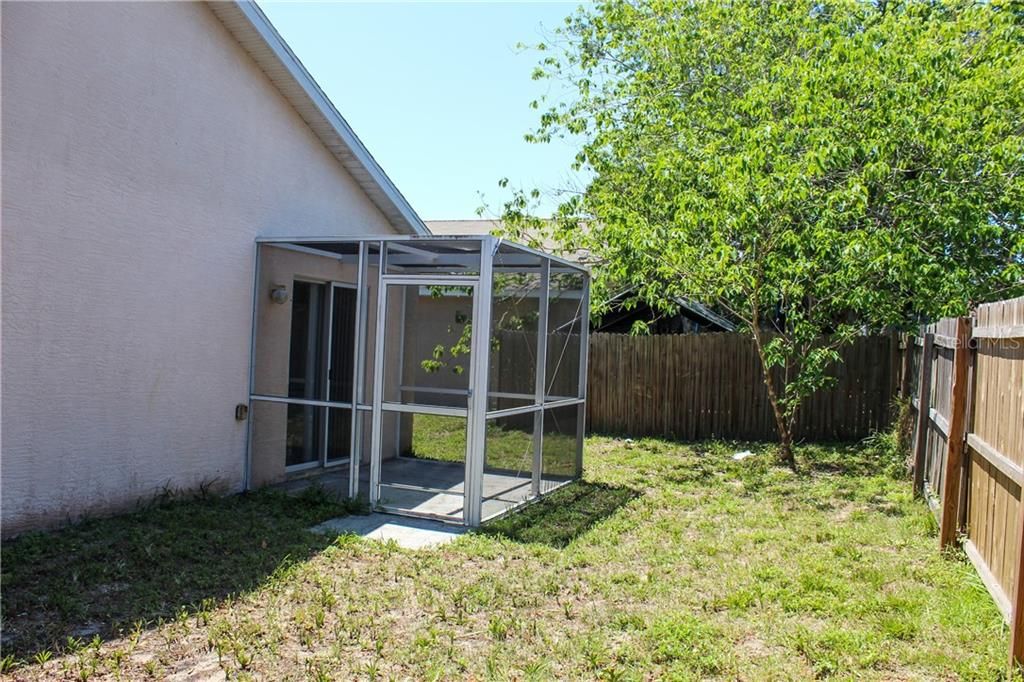 Recently Sold: $212,500 (3 beds, 2 baths, 1273 Square Feet)