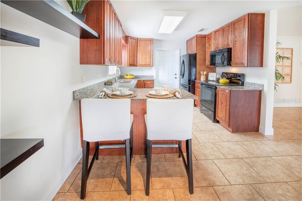 Recently Sold: $675,000 (3 beds, 2 baths, 1682 Square Feet)