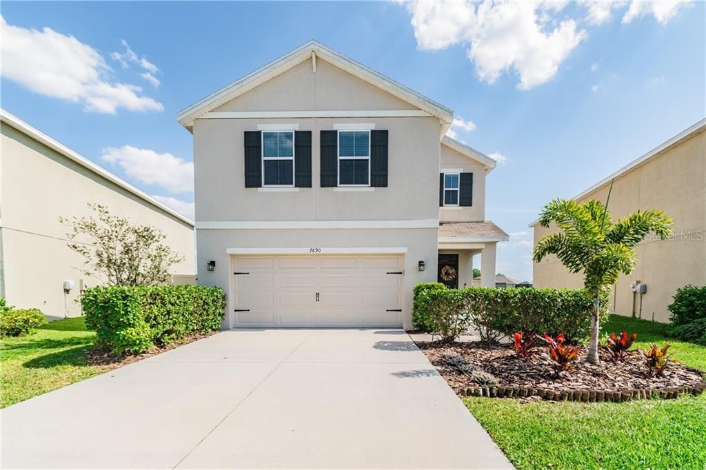 Recently Sold: $399,000 (4 beds, 2 baths, 2260 Square Feet)