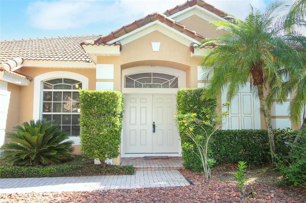 Recently Sold: $575,000 (4 beds, 3 baths, 2551 Square Feet)