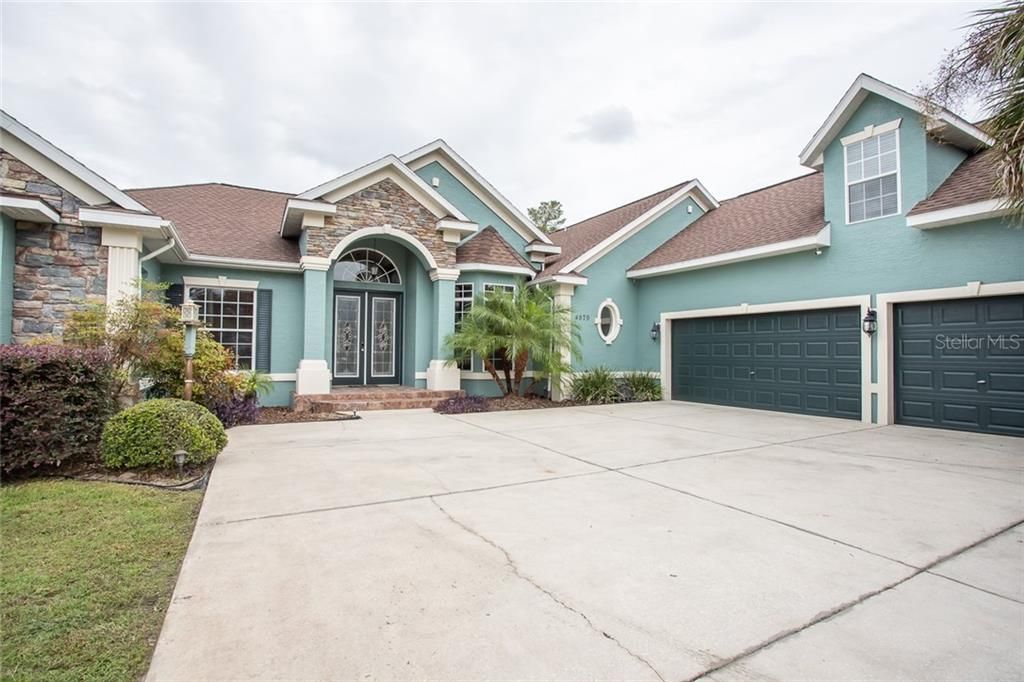 Recently Sold: $420,000 (5 beds, 4 baths, 3197 Square Feet)