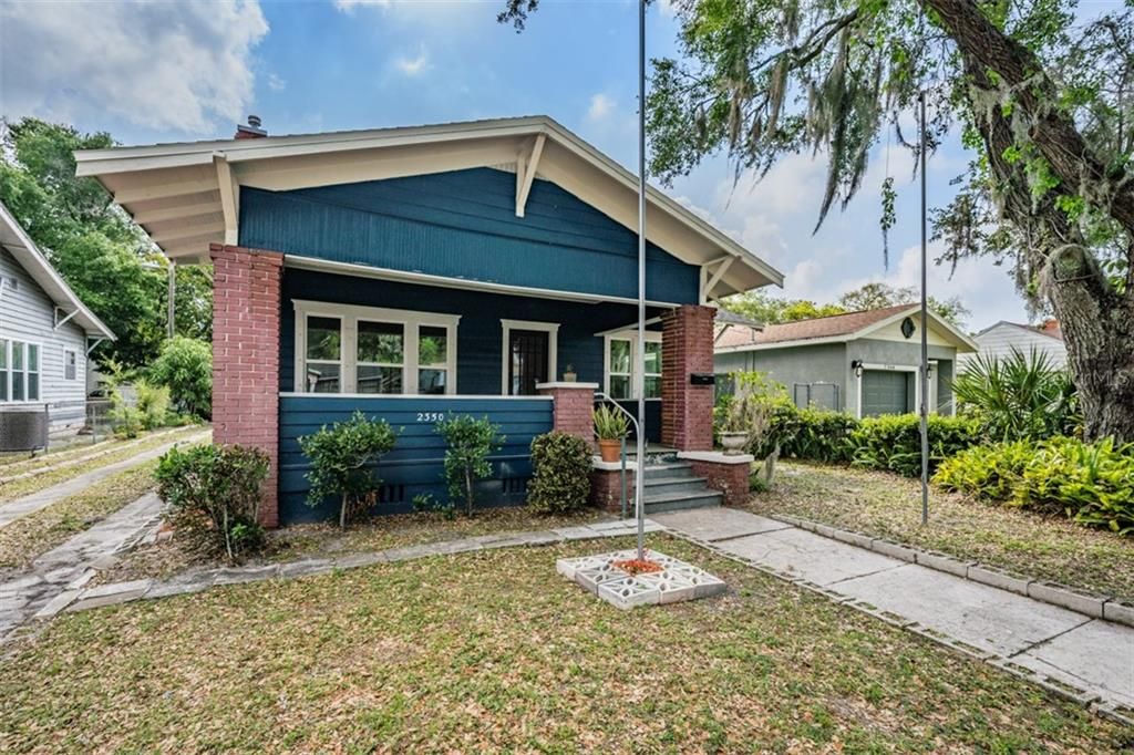 Recently Sold: $275,000 (3 beds, 1 baths, 1387 Square Feet)