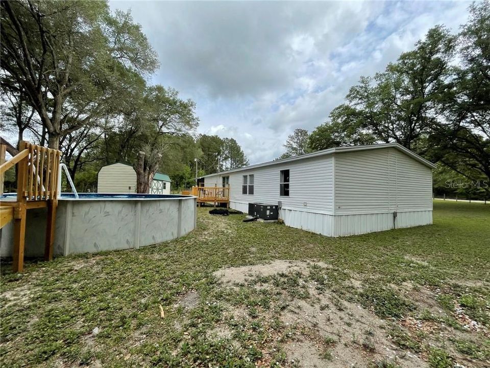 Recently Sold: $165,000 (3 beds, 2 baths, 1512 Square Feet)
