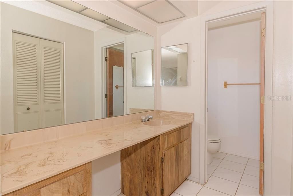 最近售出: $325,000 (3 贝兹, 2 浴室, 1474 平方英尺)