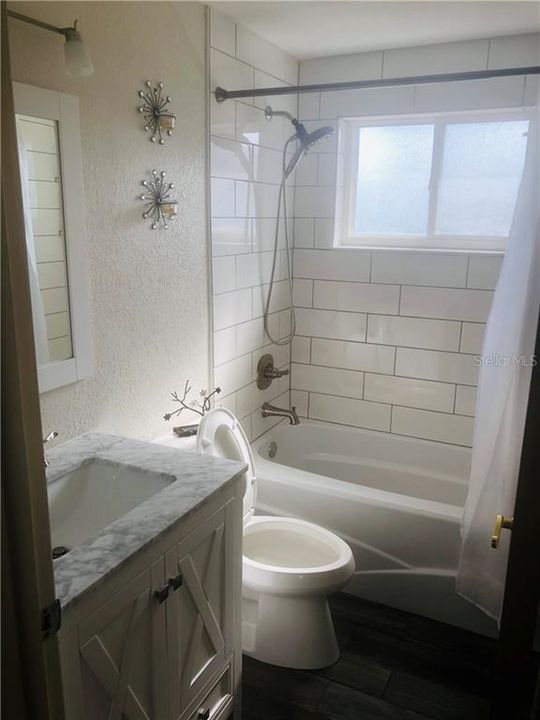 最近售出: $479,000 (3 贝兹, 3 浴室, 1834 平方英尺)