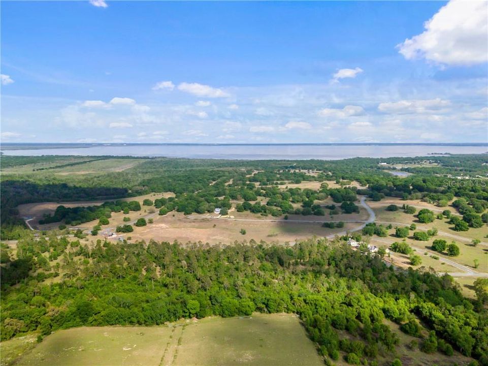 Vendido Recientemente: $1,400,000 (10.00 acres)