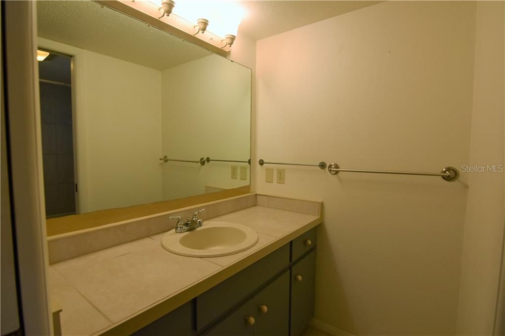 最近租的: $1,800 (2 贝兹, 2 浴室, 1238 平方英尺)