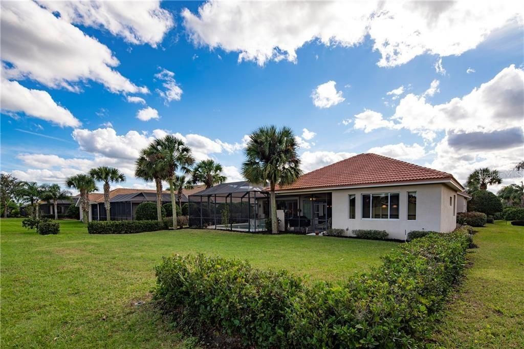 Recently Sold: $465,000 (4 beds, 3 baths, 3189 Square Feet)