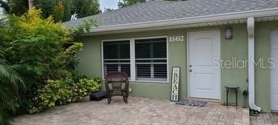 Recently Sold: $450,000 (3 beds, 2 baths, 1664 Square Feet)