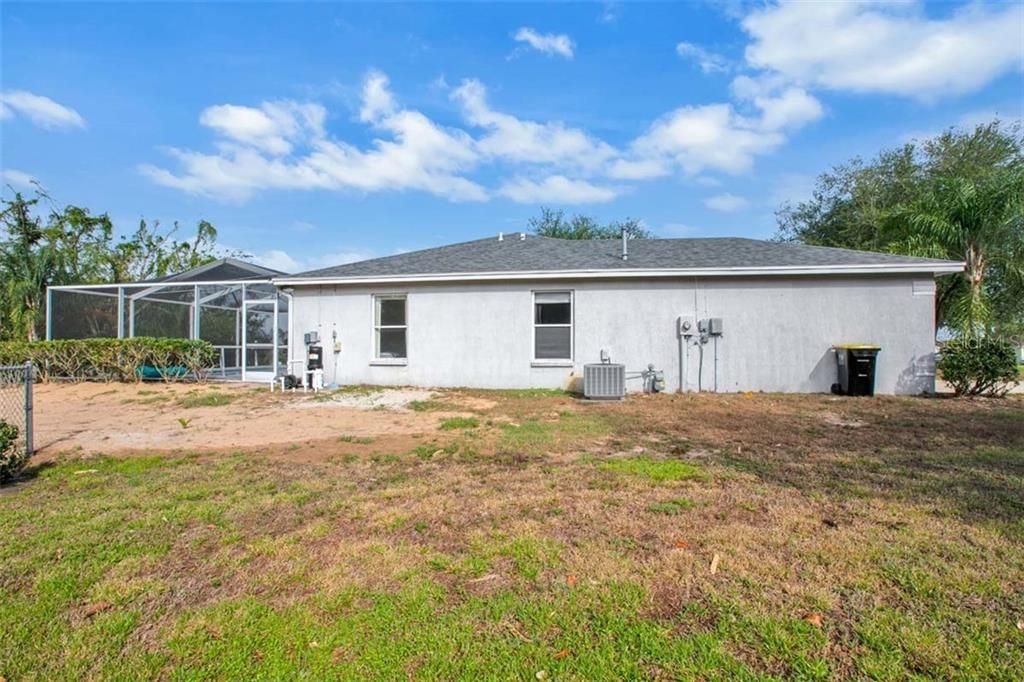 Recently Sold: $294,000 (3 beds, 2 baths, 1698 Square Feet)