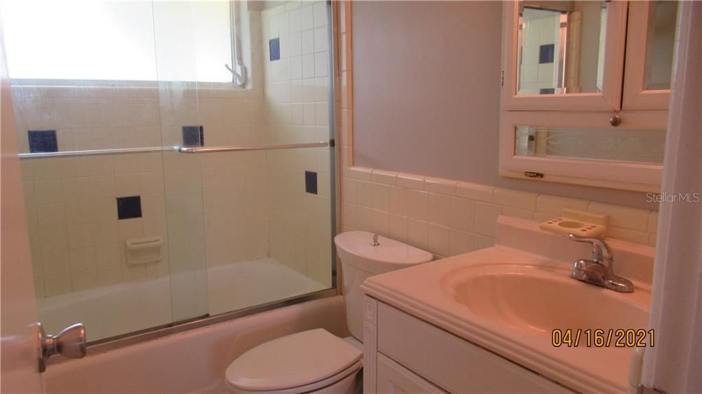 Недавно арендовано: $1,595 (2 спален, 2 ванн, 1020 Квадратных фут)