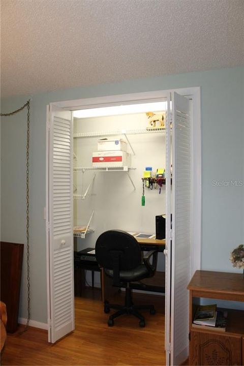 Walk-In Pantry / Small Office / Bonus Room / Storage Room off of Florida Room