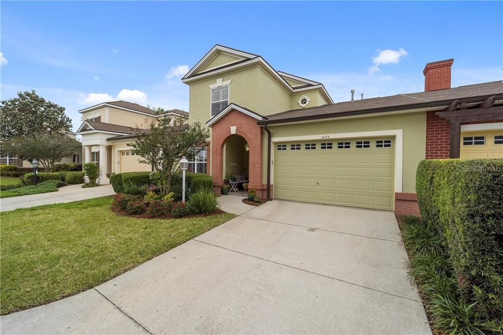 Recently Sold: $455,000 (3 beds, 2 baths, 2264 Square Feet)