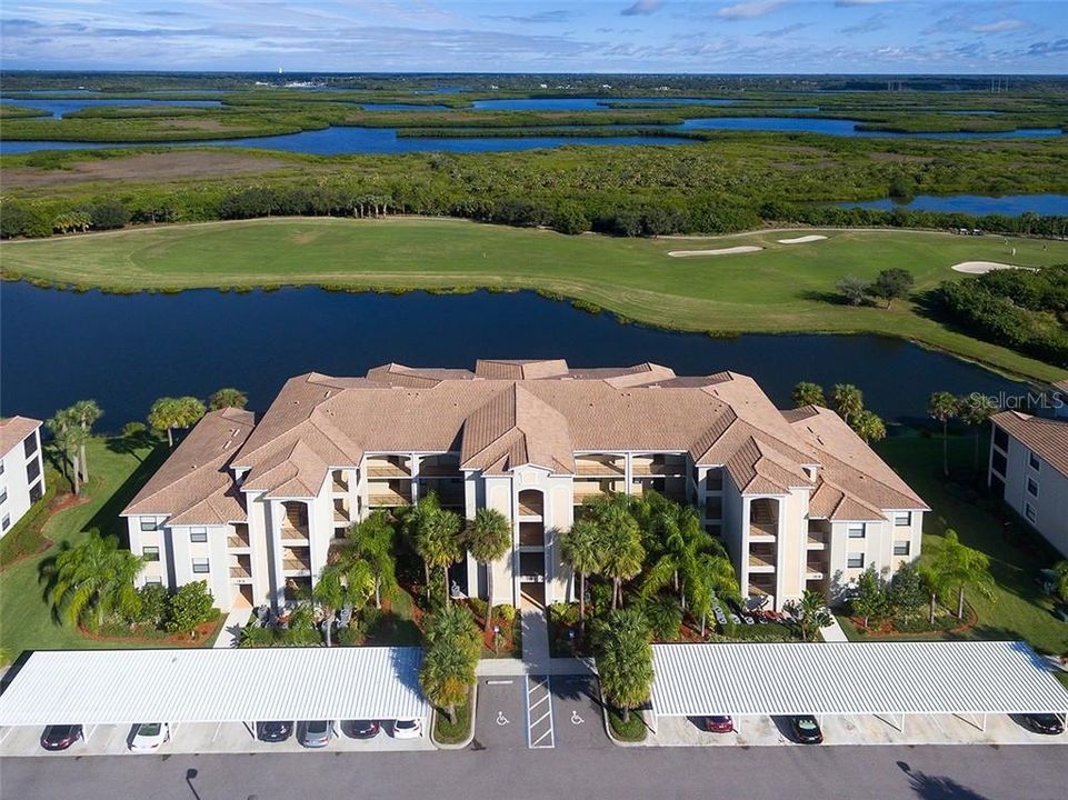 最近售出: $214,900 (2 贝兹, 2 浴室, 1121 平方英尺)