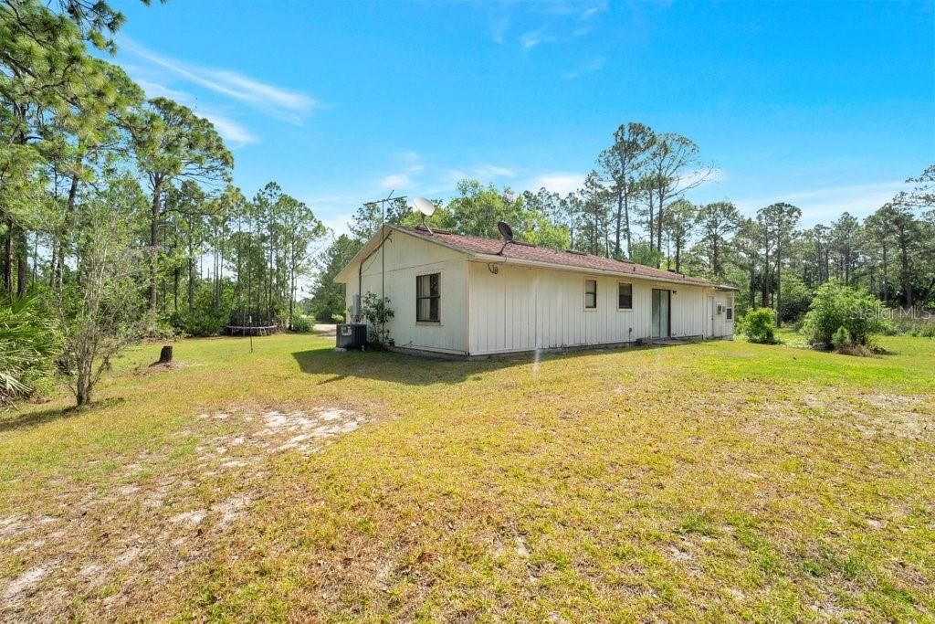 Recently Sold: $224,900 (3 beds, 1 baths, 950 Square Feet)