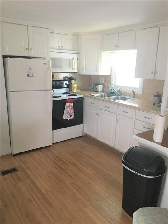 Recently Sold: $140,000 (2 beds, 1 baths, 480 Square Feet)