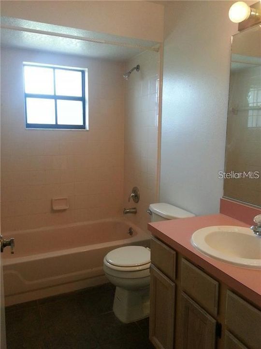 最近租的: $1,550 (3 贝兹, 2 浴室, 1630 平方英尺)
