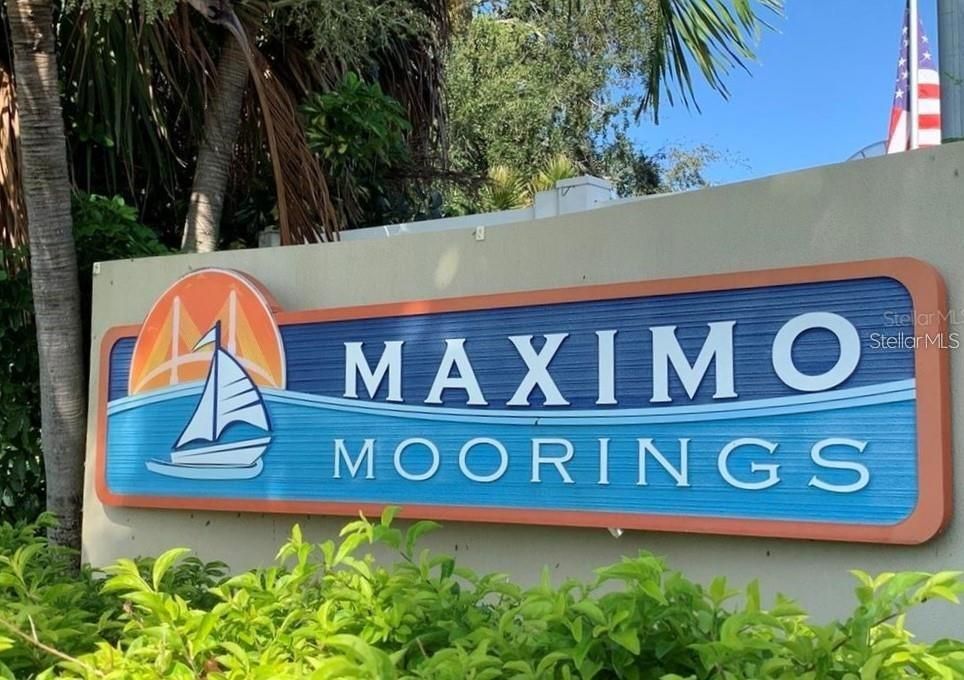 Welcome to the fabulous Maximo Moorings Neighborhood!