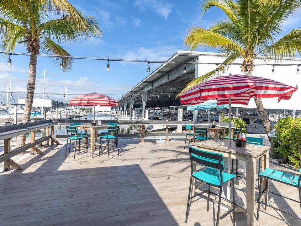 Enjoy beverages and food while watching the boats at the beautiful Maximo Marina!