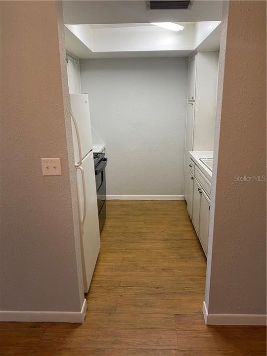 Recently Rented: $995 (1 beds, 1 baths, 645 Square Feet)