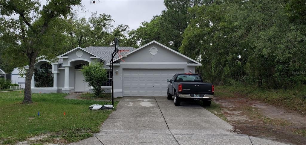 Recently Sold: $200,000 (3 beds, 2 baths, 1587 Square Feet)