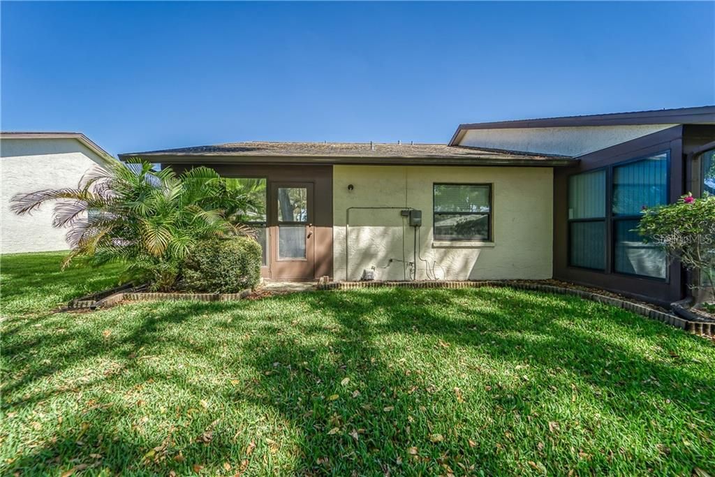 Recently Sold: $119,900 (2 beds, 2 baths, 1094 Square Feet)