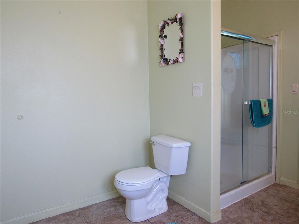 最近售出: $262,500 (3 贝兹, 2 浴室, 1860 平方英尺)