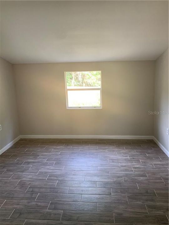 Recently Rented: $1,350 (4 beds, 2 baths, 1308 Square Feet)